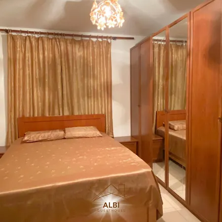 Apartment Albi